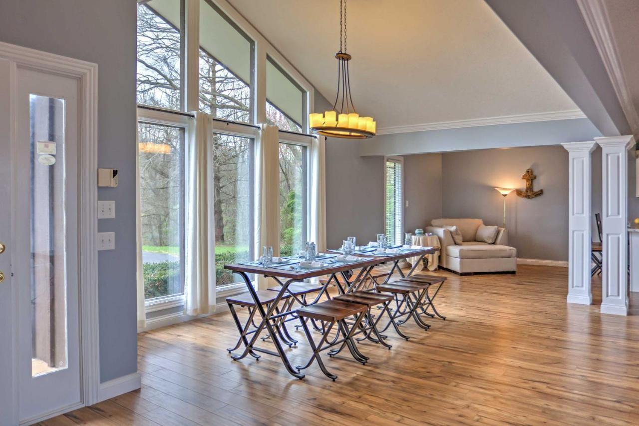 Monticello Home With Multi-Level Deck On 2 Acres! Buitenkant foto
